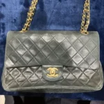 シャネル　マトラッセ　ラムスキン　ダブルフラップ